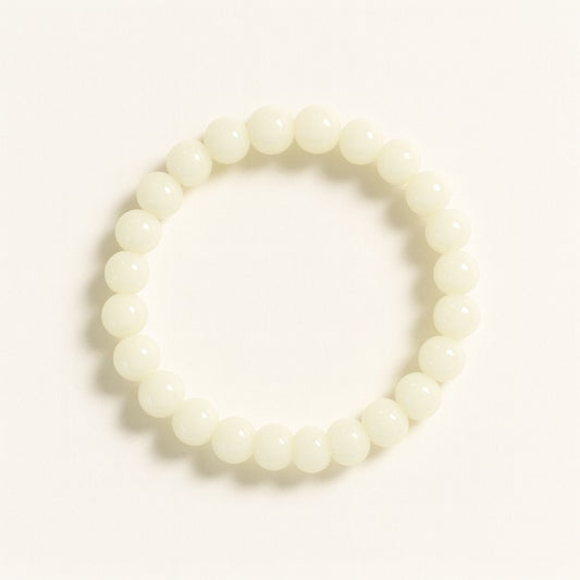 Classic White Beaded Bracelet – Minimal Handmade Elegance