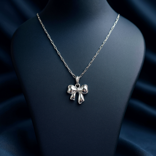 Eleagnt Mini Bow Pendant